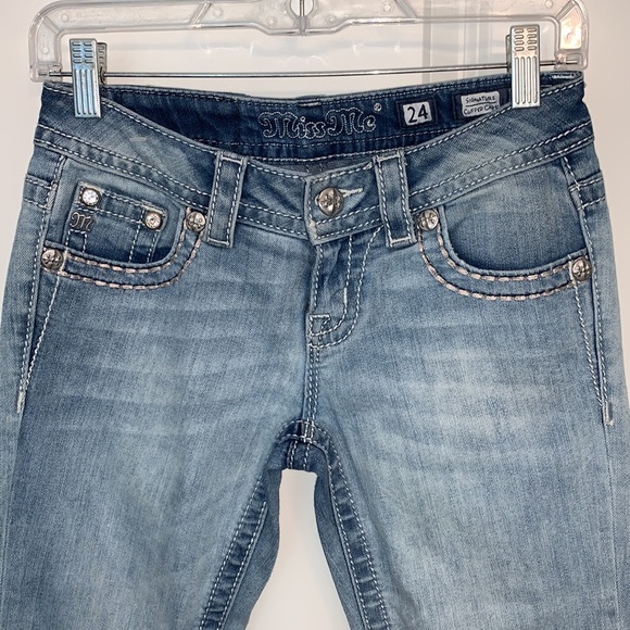 MISS ME BRAND NEW & BEAUTIFUL SIZE 24 CUFFED CAPRI JEANS - Picture 4 of 8